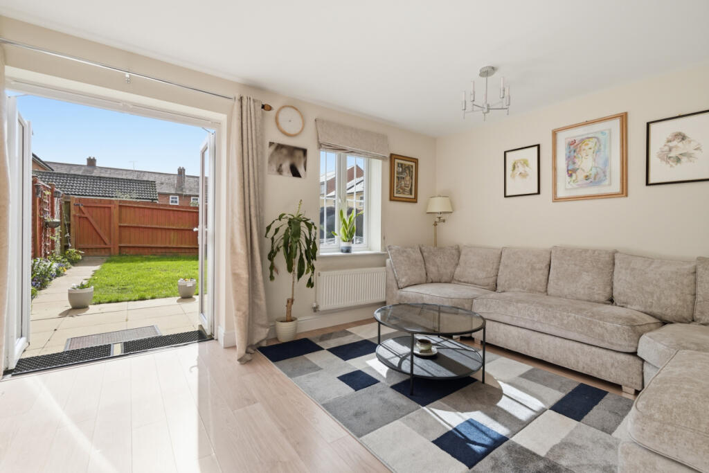 Reeve Road, Stansted, Essex, CM24 photo 4