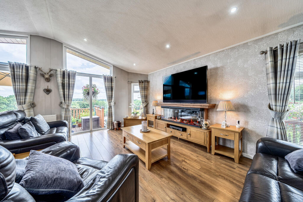 House in Dudley - More