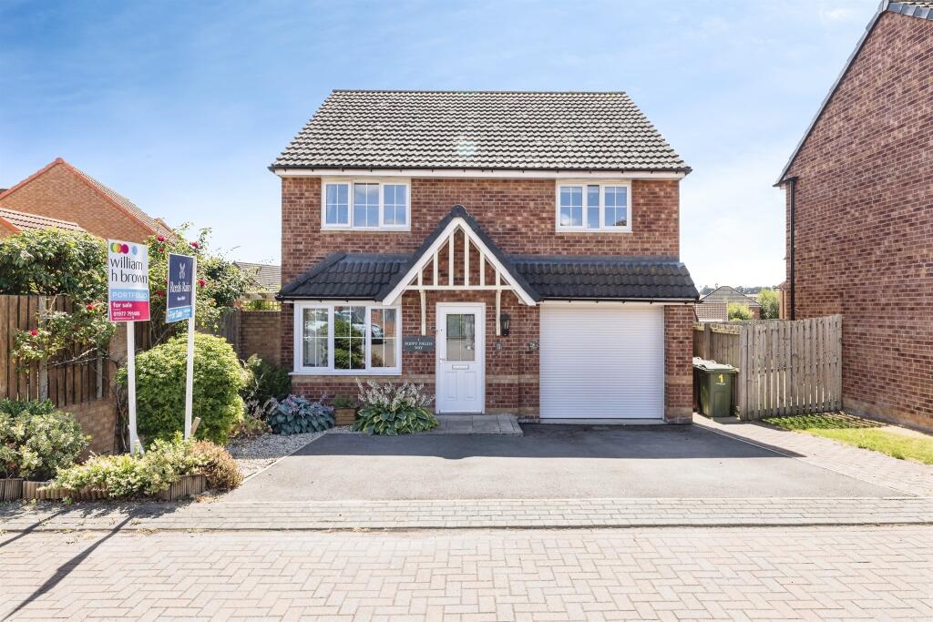 Main image of property: Poppy Fields Way, Pontefract