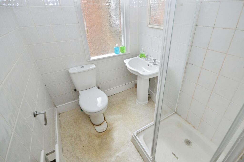 Apartment in London - View 3