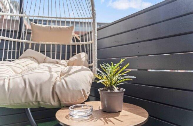 Additional image 12 of 165 Granville Street