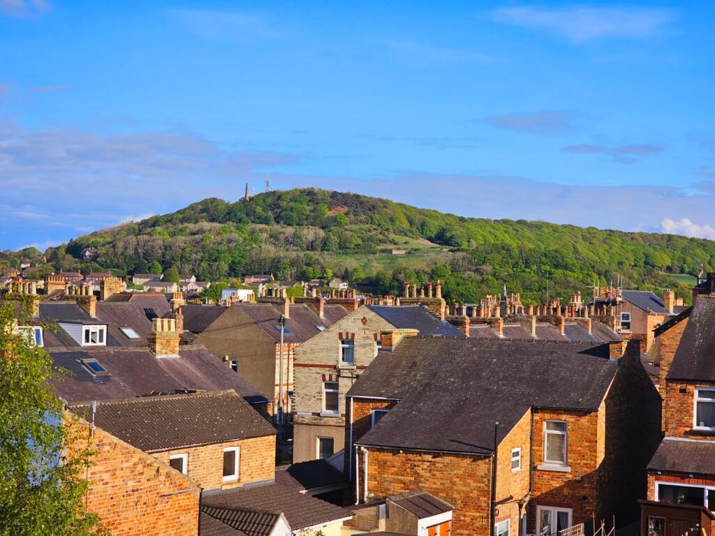 Stepney Road, Scarborough, North Yorkshire photo 2