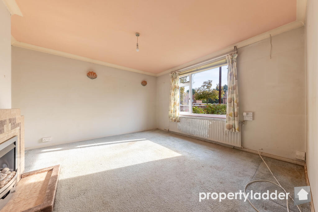 North Walsham Road, Norwich, Norfolk, NR6 photo 4