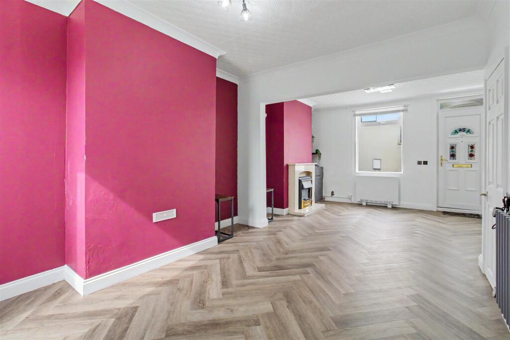 House in Peterborough - View 4