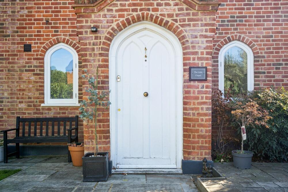 House in White Waltham, Paley Street - View 3