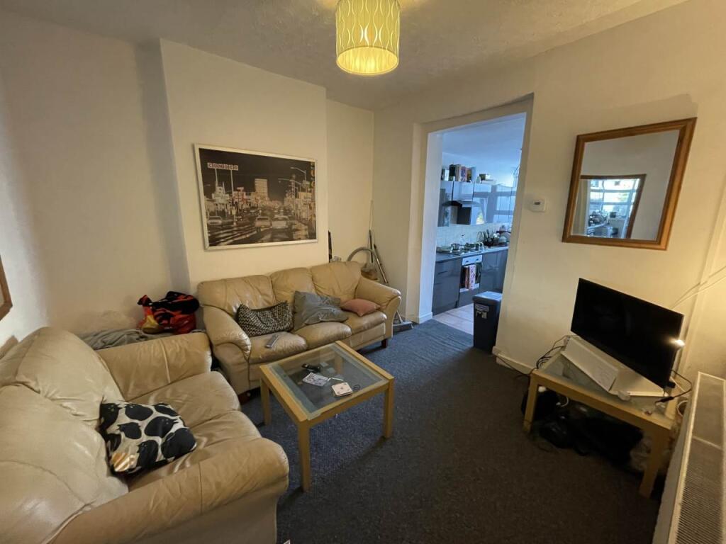 House in Cardiff, Cathays - View 2