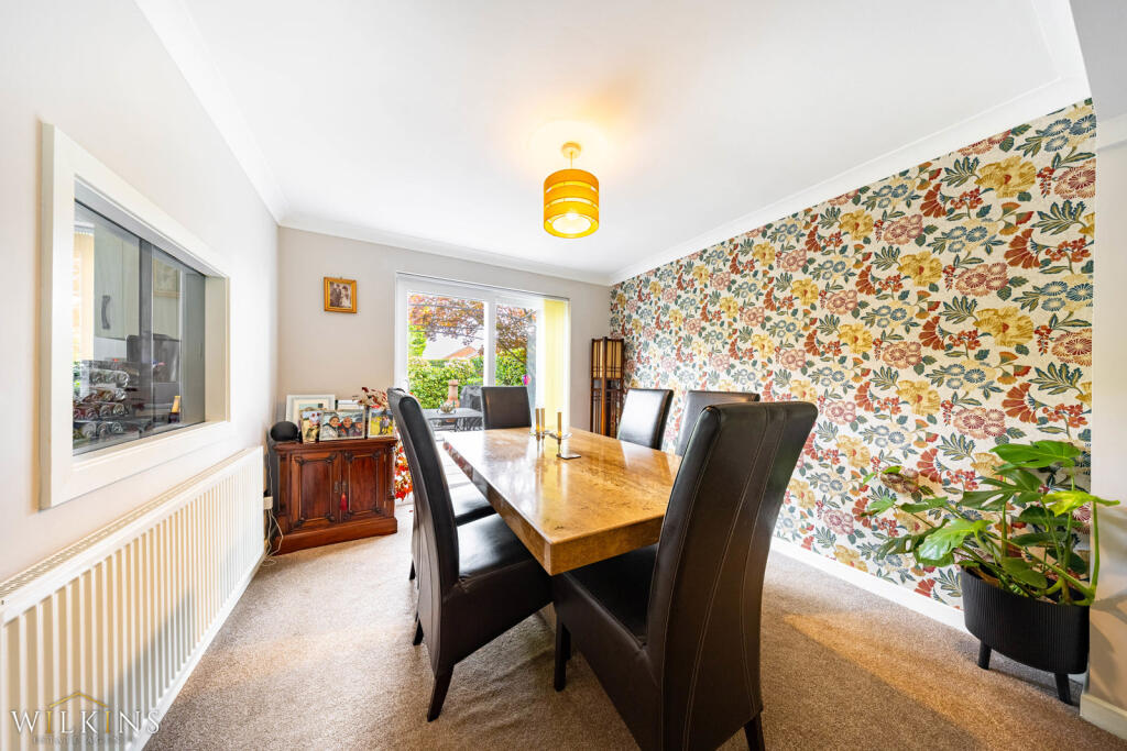 Salisbury Grove, Sutton Coldfield, West Midlands, B72 photo 4
