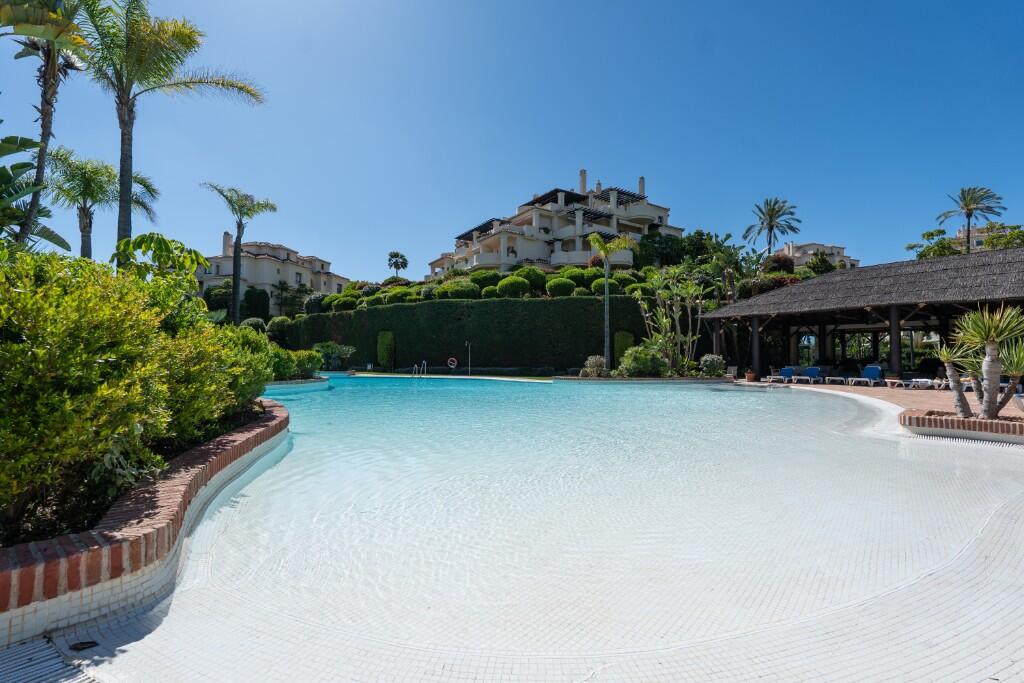 Main image of property: BenahavÃs, Málaga, Andalusia