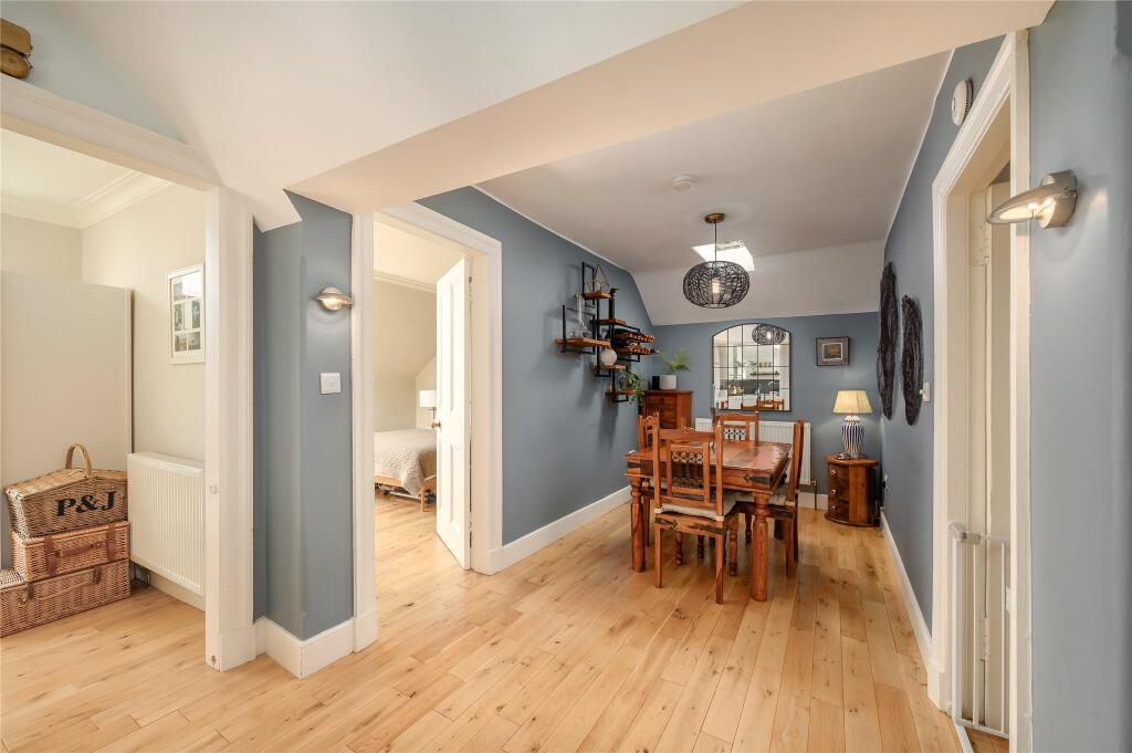 Apartment in Edinburgh, Haymarket, West End - More