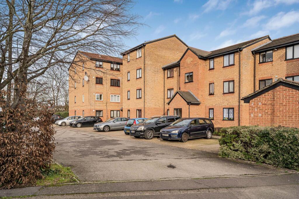 Main image of property: Streamside Close, London