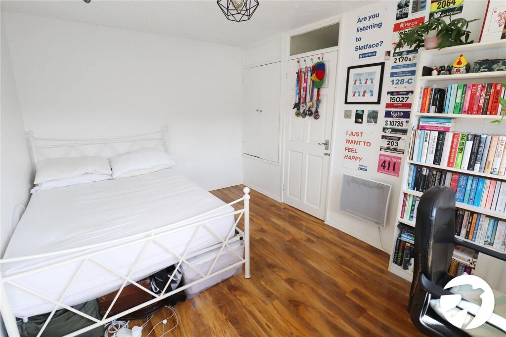 House in London - View 4