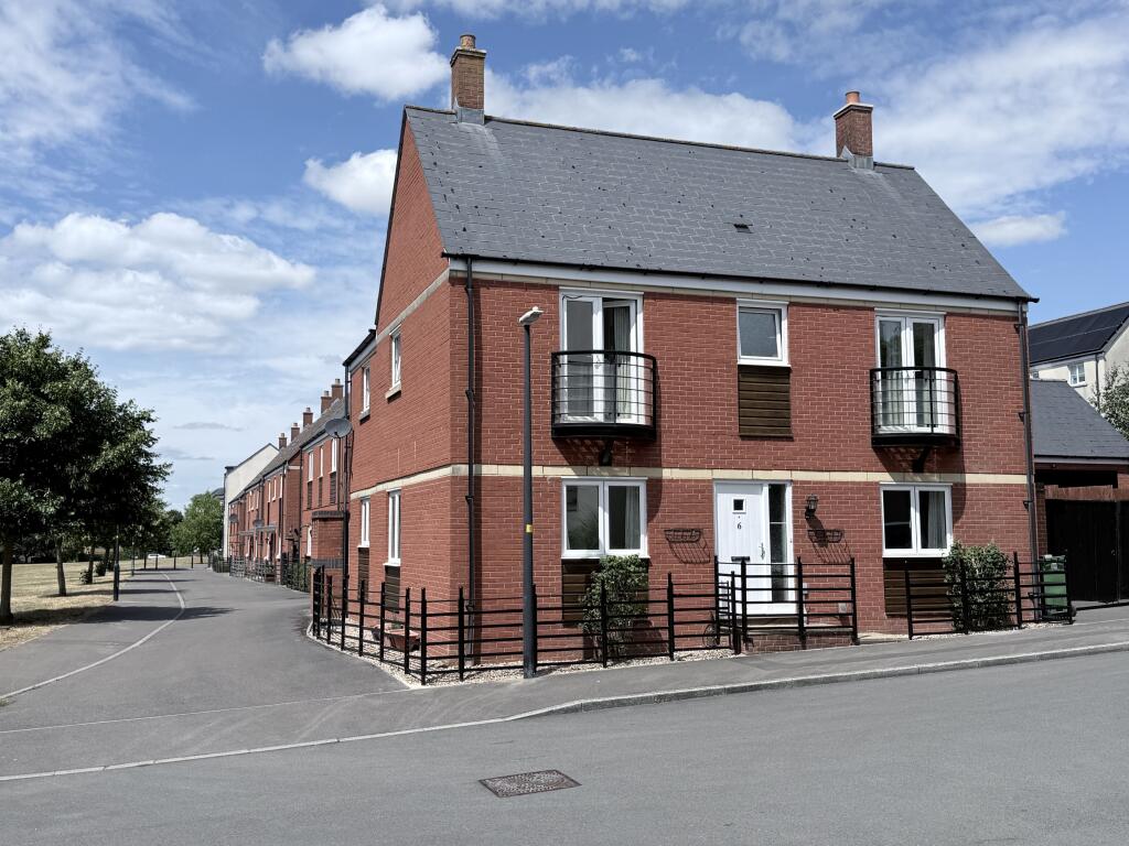 Main image of property: Withering Road, Old Town, Swindon, SN1