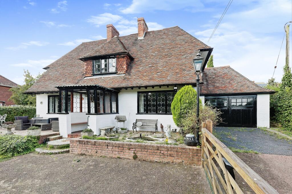 Main image of property: Island Road, Sturry, Canterbury, CT2