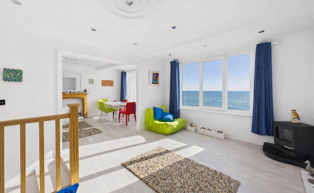 Main image of property: Endcliffe Mansions, Bridlington