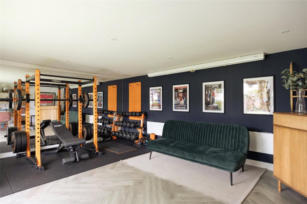 House in London - More