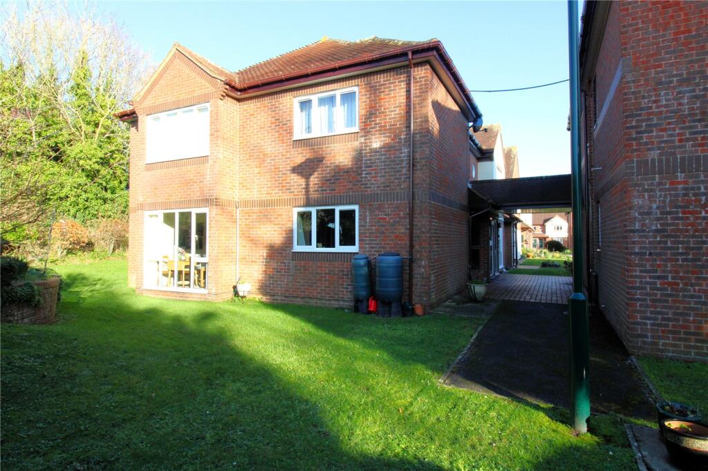 Northwood Square, Fareham, Hampshire, PO16