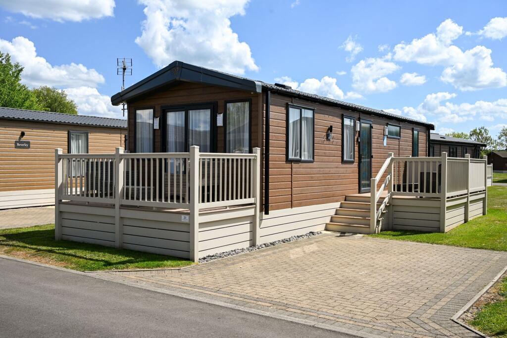 2-bed caravan on , North Yorkshire, YO17 6UP, £59,995