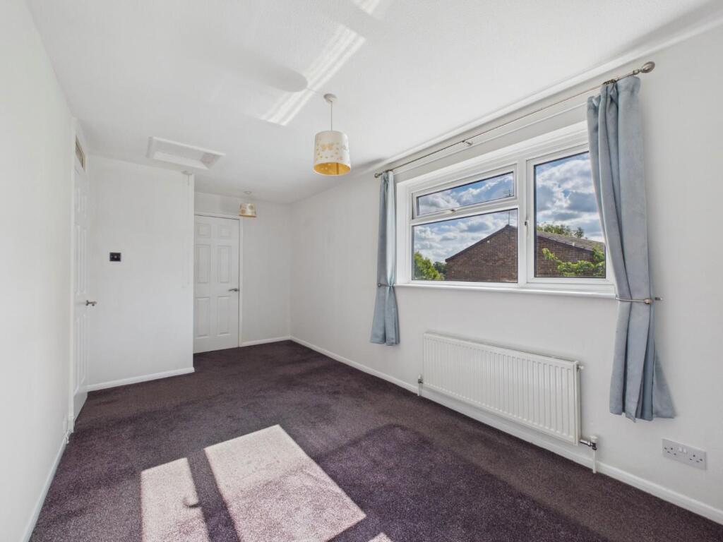 House in Ashford, Bybrook, Kennington - View 4