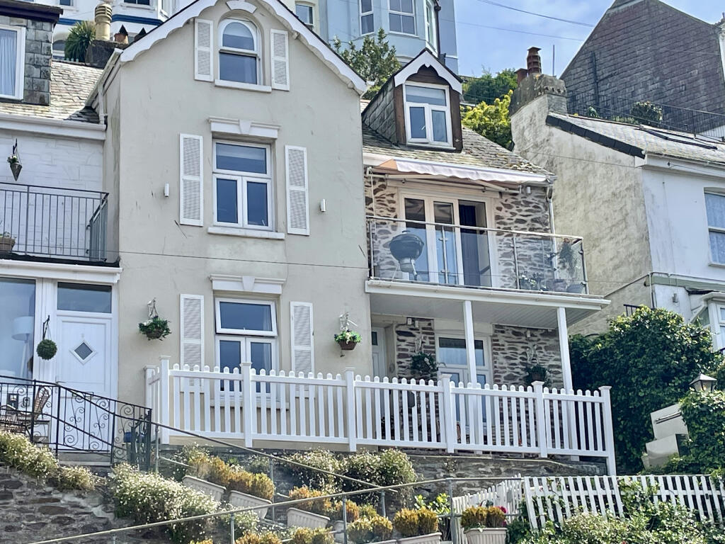 Station Road, East Looe, Cornwall photo 2