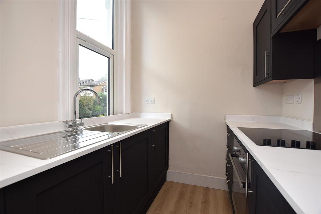 Apartment in St Leonards-on-Sea, St Leonards Green - View 4