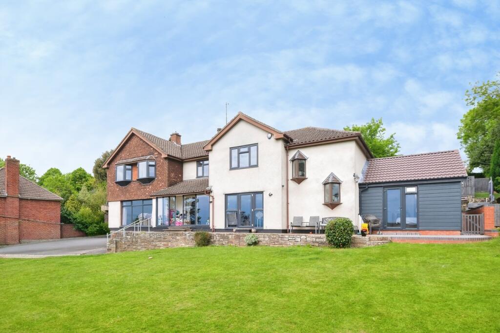 7-bed detached on Lichfield Avenue, Hereford, HR1, £900,000
