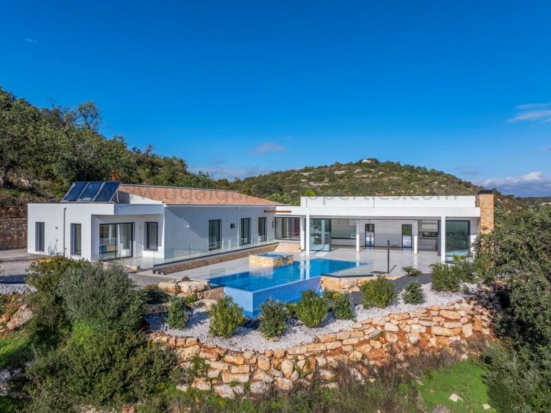 Main image of property: Algarve, Sao Sebastiao