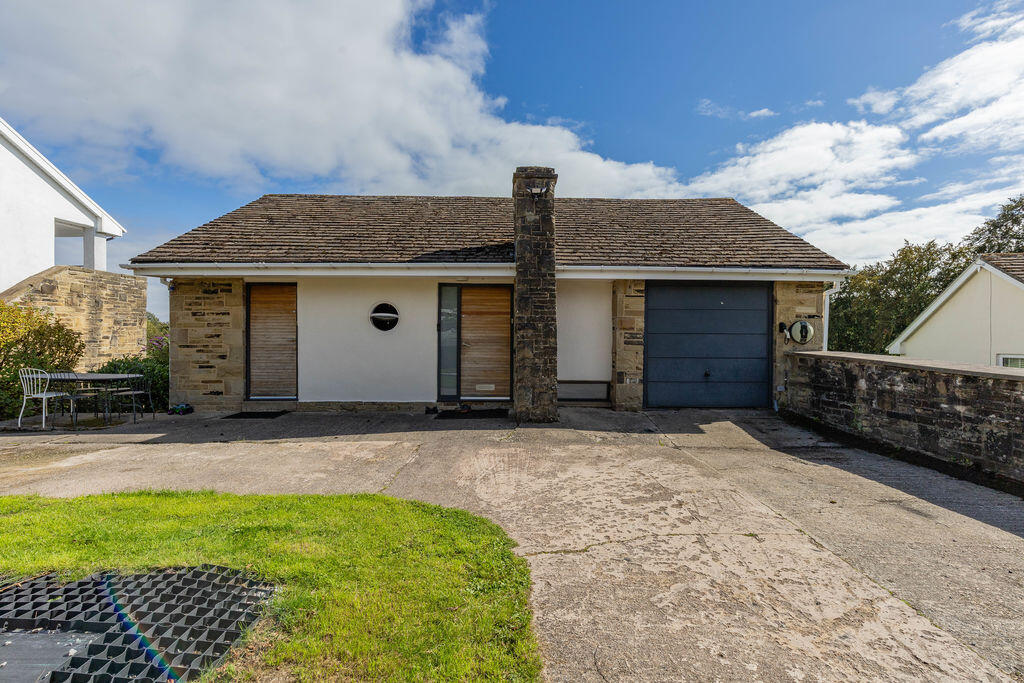 Main image of property: 5 Breck Willows, Sowerby HX6 1EH