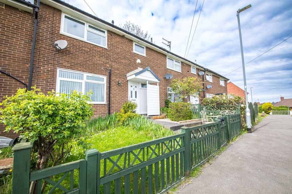 Main image of property: Bawn Approach, Leeds, West Yorkshire, LS12