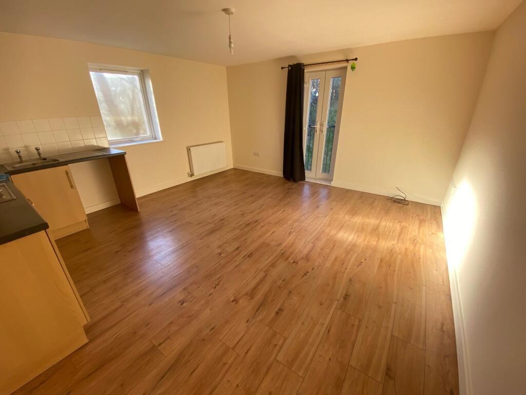 Apartment in Derby - View 2