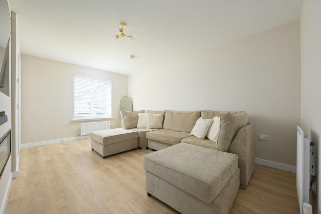 House in Kirkcaldy, Smeaton - View 2