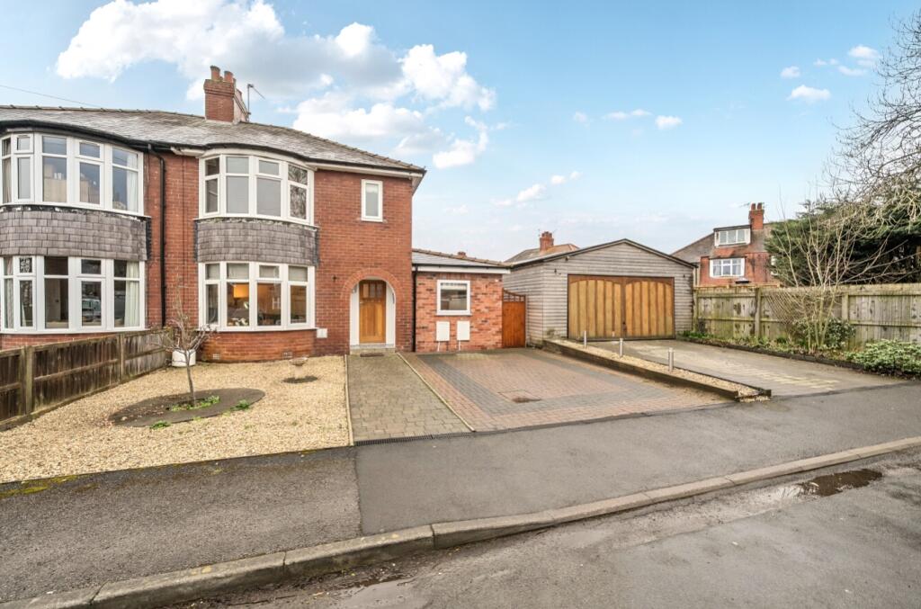 House in Harrogate - View 4