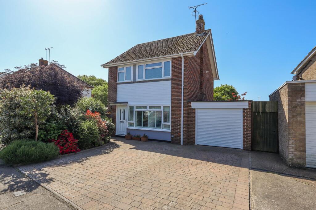 3-bed detached on Orchard Road, Burgess Hill, RH15, £430,000