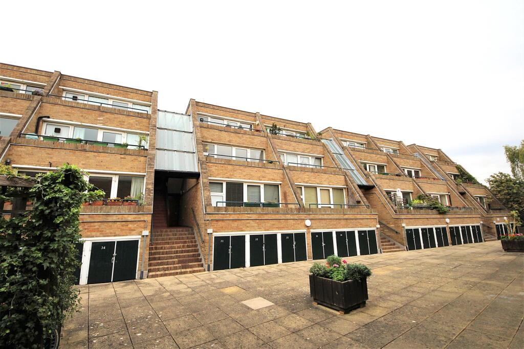 Main image of property: Malcolm Place, Cambridge