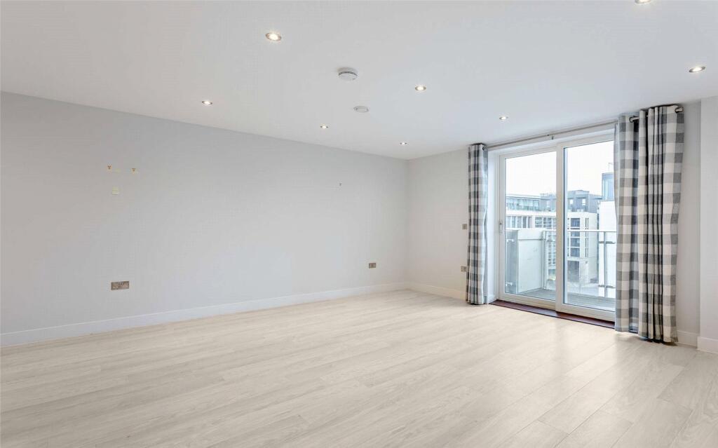 Apartment in Cambridge - More