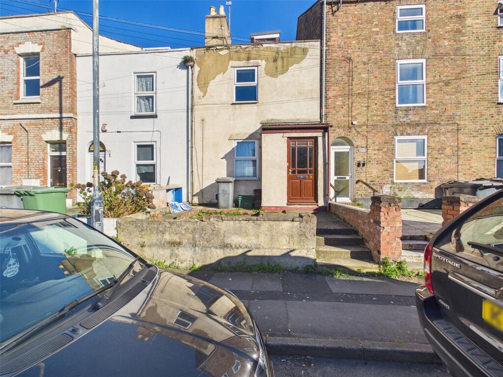 Main image of property: High Street, Gloucester, Gloucestershire, GL1