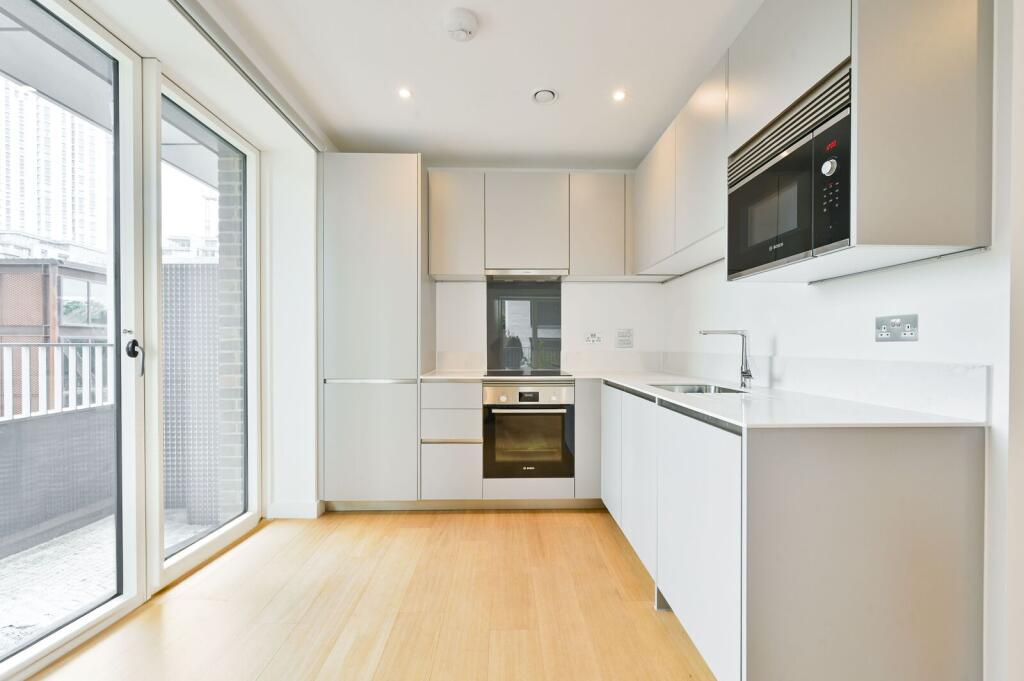 Apartment in London - View 4