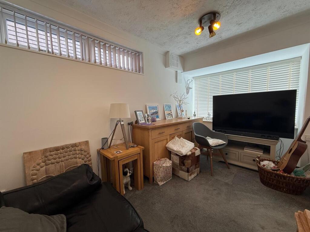 Additional image 5 of Mayfield Road, Halesowen, B63 1BG