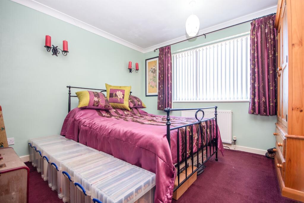 House in Desborough, North Northamptonshire - More