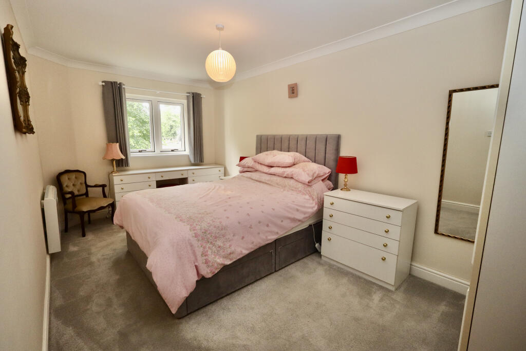 Apartment in Bath - View 5