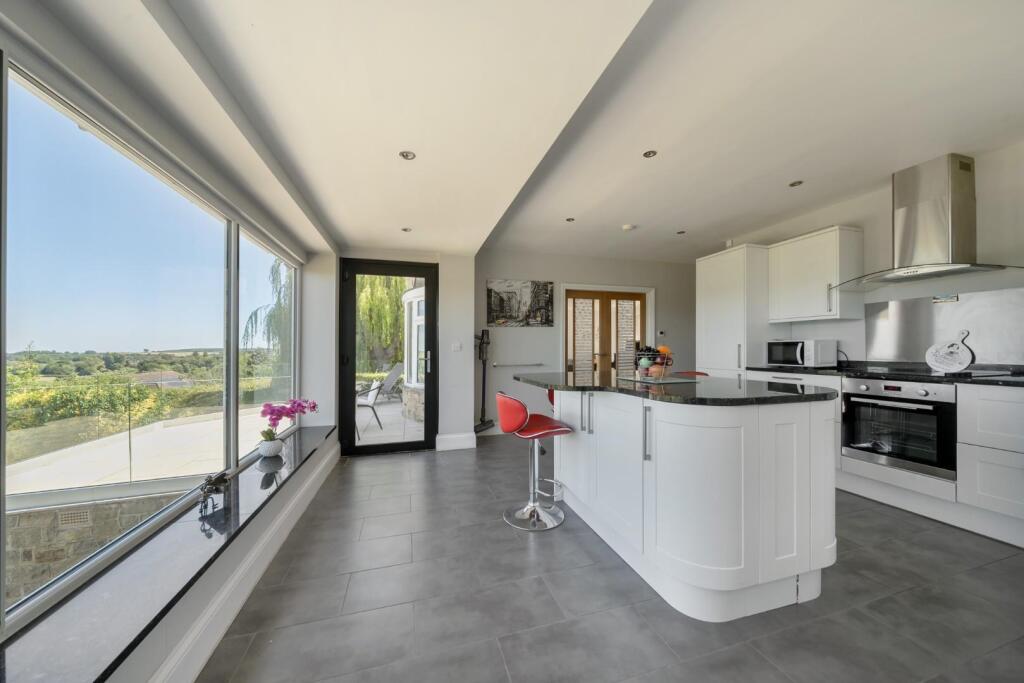 House in Leeds, East Keswick - View 2