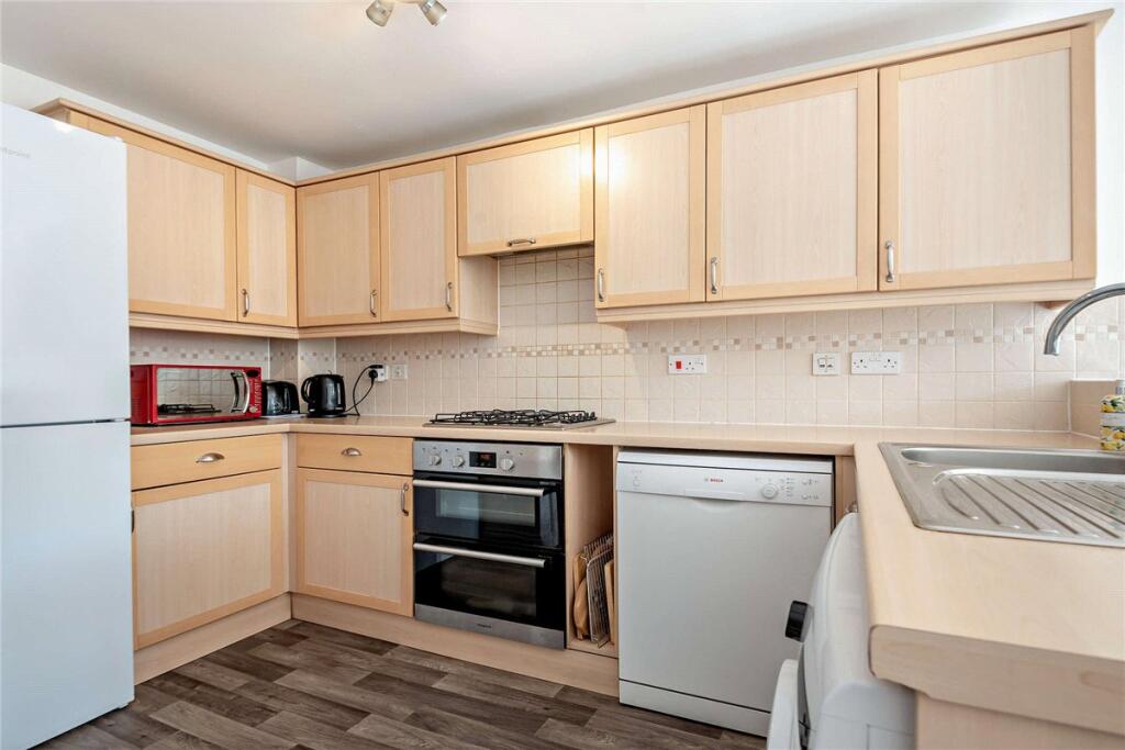 House in Thatcham, Colthrop - View 5