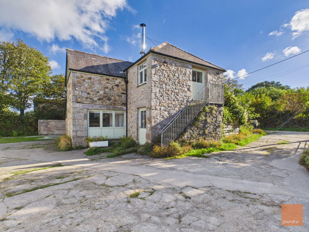 House in Truro - View 5