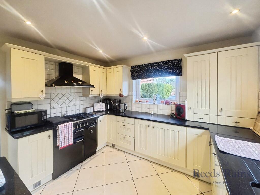 Additional image 11 of Pasturegate, Burnley, Lancashire, BB11