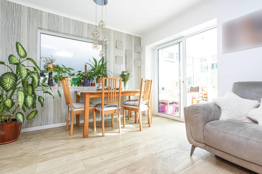 House in Canterbury - View 3