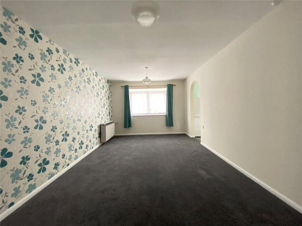  Saddlers Walk,  Kings Langley, , WD4 photo 4