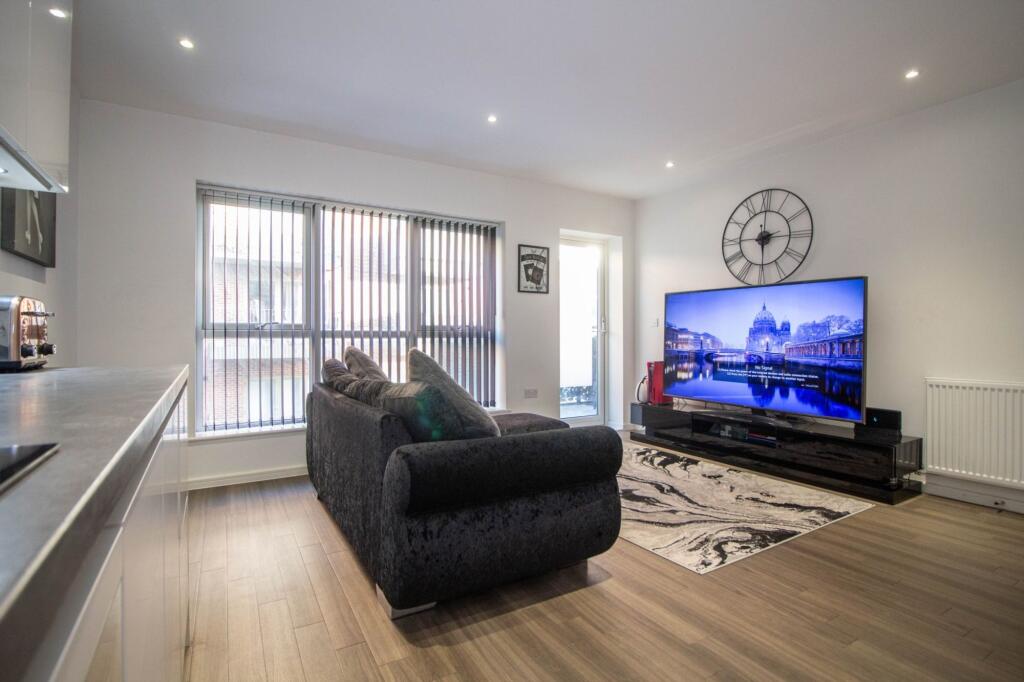 1-bed apartment, 48 m²
