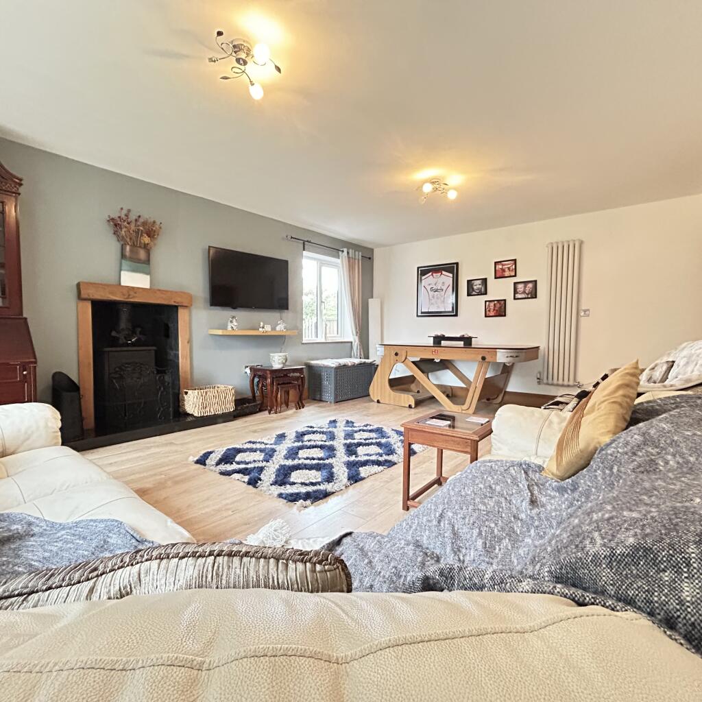 House in Preston - View 5