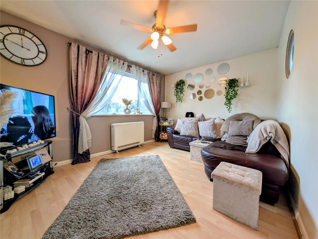 Warren View, Leicester, Leicestershire, LE4 photo 2