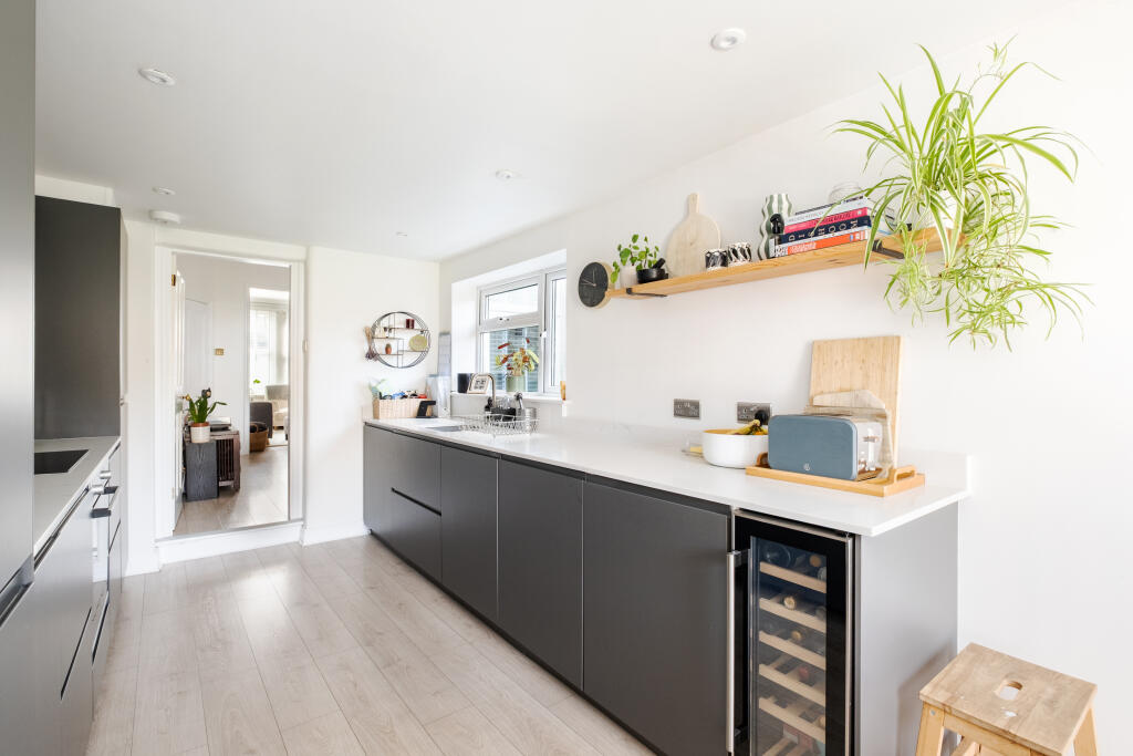 House in London - View 5