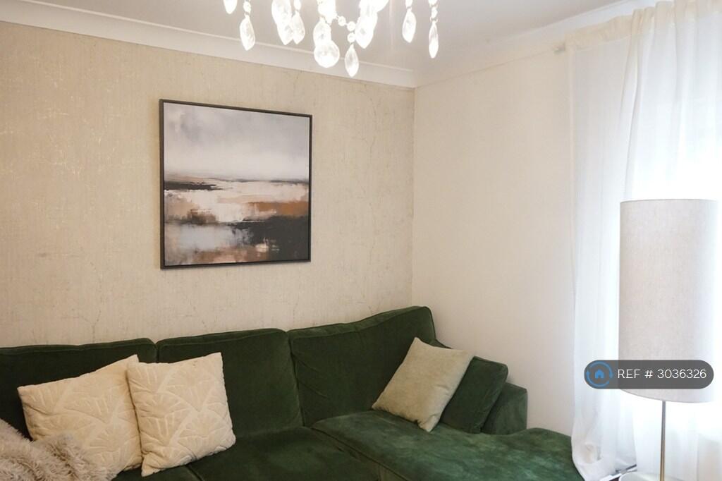 Apartment in Brighton - View 3